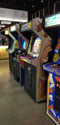 16-Bit Bar+Arcade