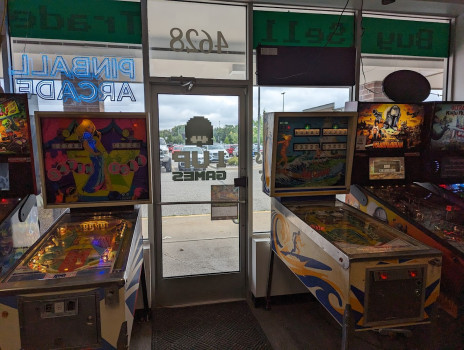 1UP Games and Repairs