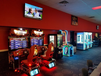 AMF Garden City Lanes