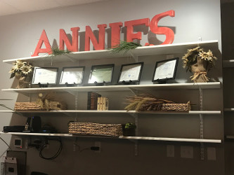 Annie's Video Gaming and Poker