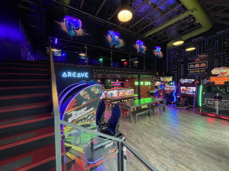 Arcave Room