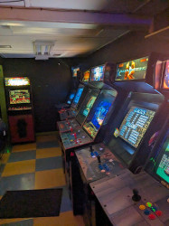 B&B Arcade & Video Games