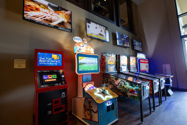 B&B Theatres Red Oak 12