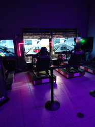 BATTLE RACING
