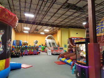 Bounce House Family Entertainment Center