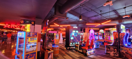 Bowlero Alameda