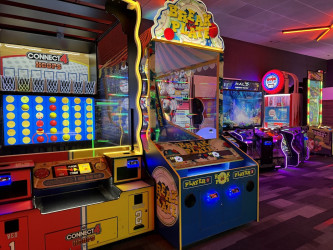 Bowlero Brentwood