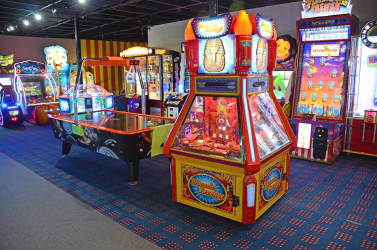 Bowlero Lanes of Lakewood