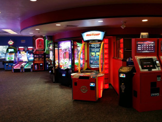 Bowlero Lynnwood