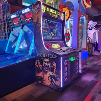Bowlero Oxnard