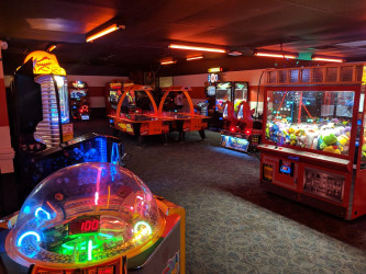 Bowlero Roswell
