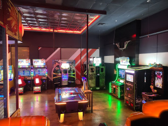 Bowlero San Antonio