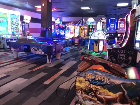 Bowlero Tamarac