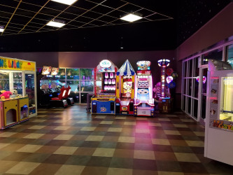 Bowlero Winston-Salem