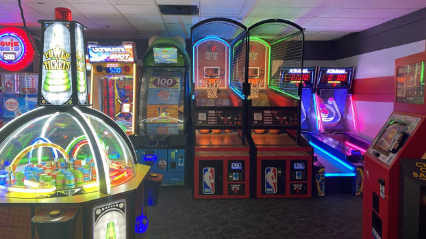 Bowlero Woodridge