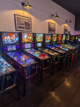Broadway Bar and Arcade
