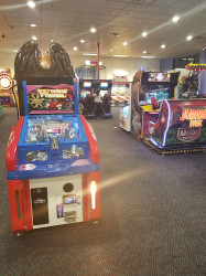 Chuck E. Cheese