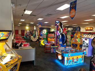 Chuck E. Cheese