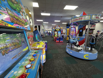 Chuck E. Cheese