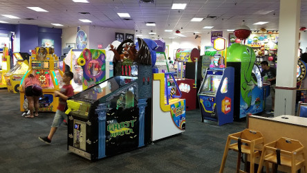Chuck E. Cheese