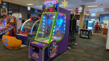 Chuck E. Cheese