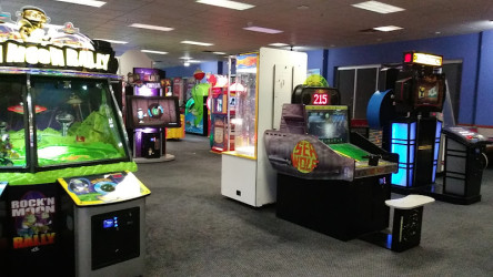 Chuck E. Cheese