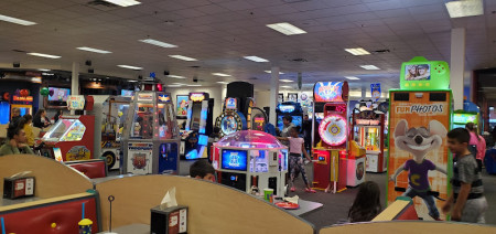 Chuck E. Cheese