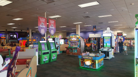 Chuck E. Cheese