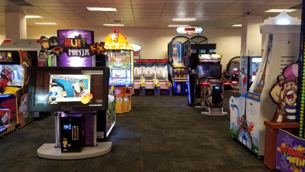 Chuck E. Cheese
