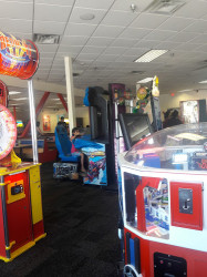 Chuck E. Cheese