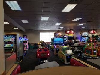 Chuck E. Cheese