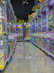 Claw Wonderland