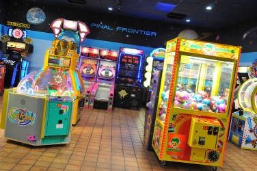 Columbus Square Bowling Palace