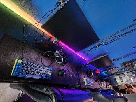 Com Works - eSports & Video Games Center