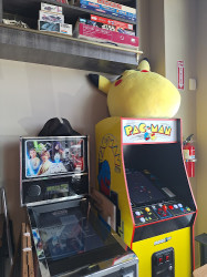 Cronos Café and Collectables