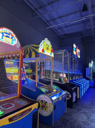 Dave & Buster's Bloomington, IN