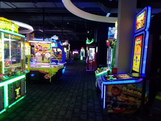 Dave & Buster's Buffalo - Walden Galleria