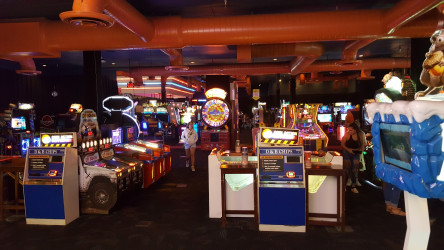 Dave & Buster's Hollywood