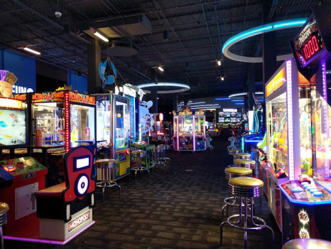 Dave & Buster's Livonia