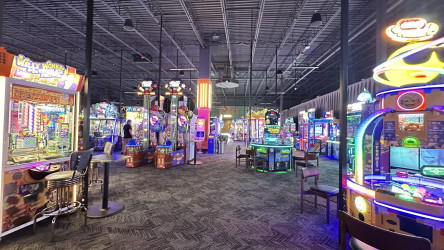 Dave & Buster's Mobile