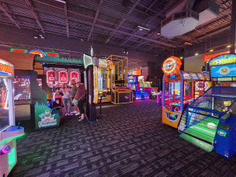Dave & Buster's Shenandoah
