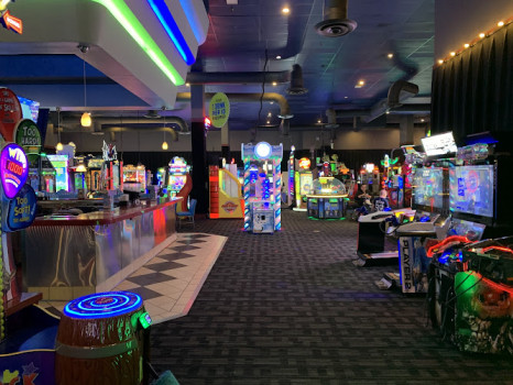 Dave & Buster's West Nyack - Palisades