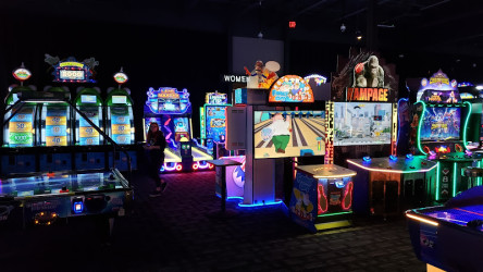 Dave & Buster's Wichita