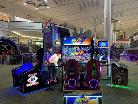 District eat and play