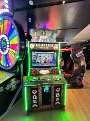 District Eat and Play Overland Park