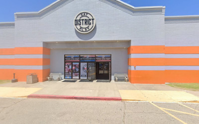 District Eat & Play, Salina