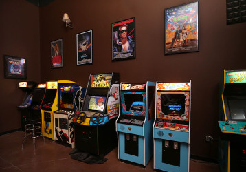 EightyOne Arcade Bar