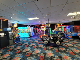 Fast Eddies Fun Center