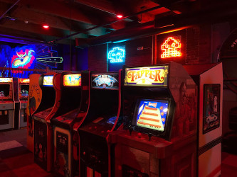 Freeplay Bar Arcade