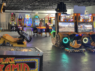 Fun Spot Arcade & Cafe